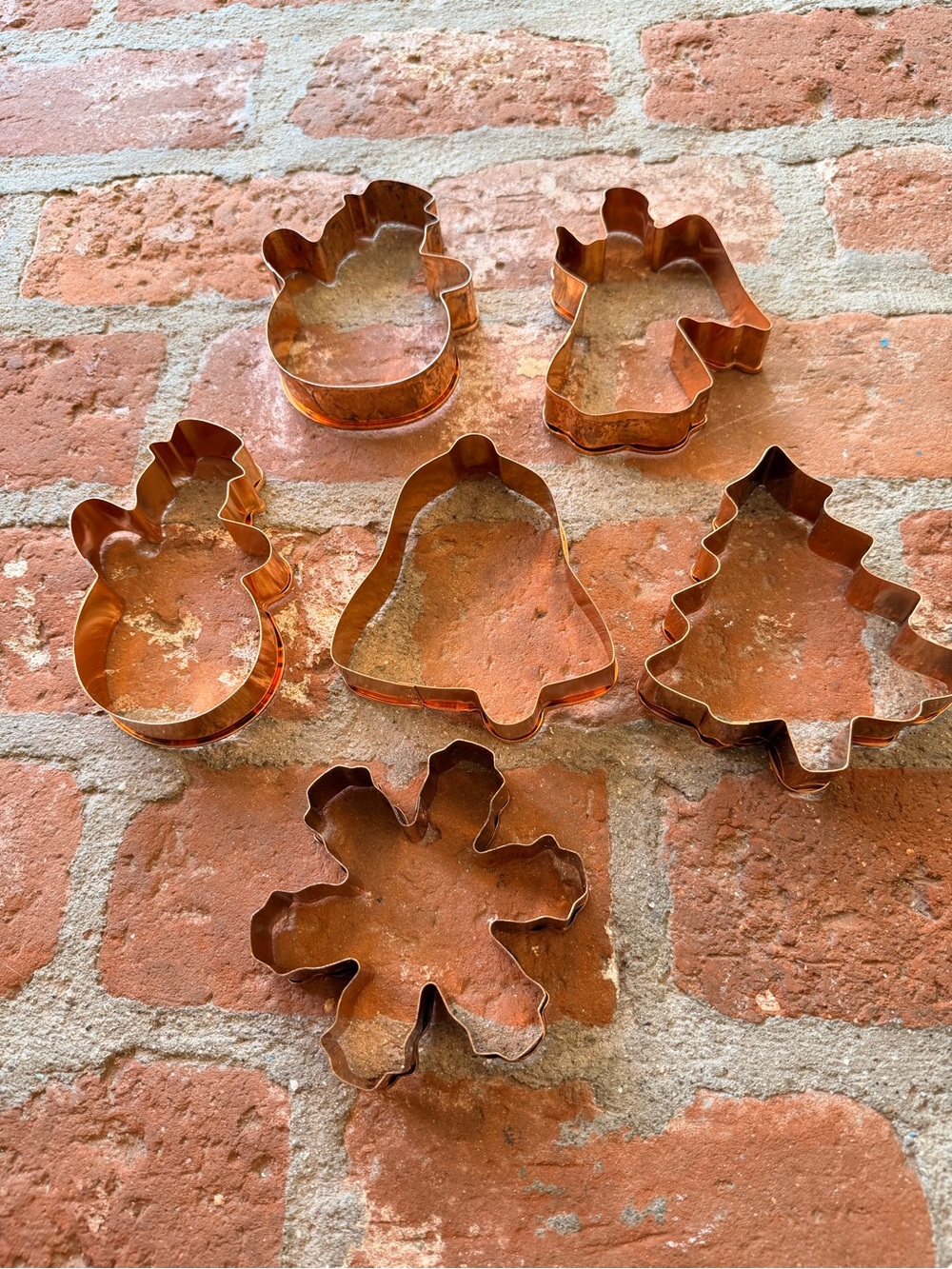 6 Piece vintage Festive Winter Holiday Copper Cookie Cutters by World Market. - Picture 10 of 16